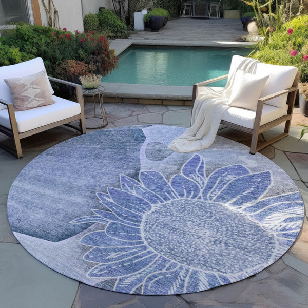 Homeroots 3' Artichoke Green Floral Washable Area Rug For Indoor And Outdoor Spaces - Stylish & Durable 8' Round Polyester 582244