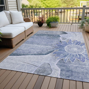 Homeroots 3' Artichoke Green Floral Washable Area Rug For Indoor And Outdoor Spaces - Stylish & Durable 8' X 10' Polyester 582245