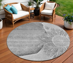 Homeroots 3' Artichoke Green Floral Washable Area Rug For Indoor And Outdoor Spaces - Stylish & Durable 8' Round Polyester 582250