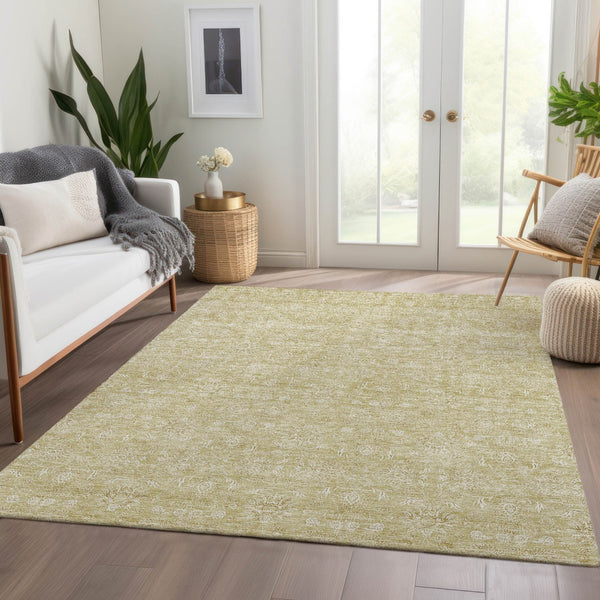 Homeroots 3' Floral Washable Area Rug In Artichoke Green Mint Green & Ivory For Indoor/Outdoor Spaces 8' X 10' Polyester 582329