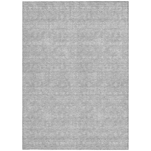 Homeroots 3' Floral Washable Area Rug In Artichoke Green Mint Green & Ivory For Indoor/Outdoor Spaces 5' X 8' Polyester 582375