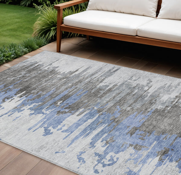 Homeroots 3' Blue Gray And Silver Abstract Washable Area Rug For Indoor And Outdoor Spaces - Durable Design 8' X 10' Polyester 582383