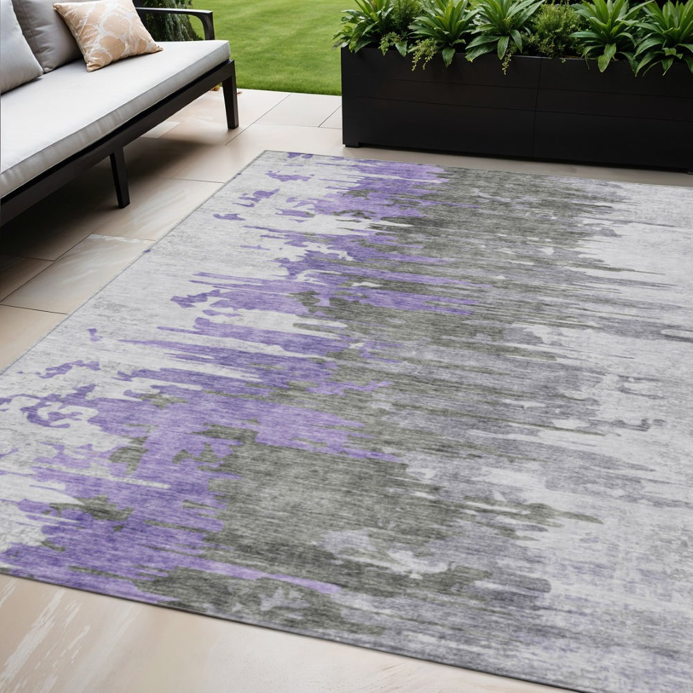 HomeRoots 5' Contemporary Abstract Washable Rug in Purple, Ivory, and Charcoal - Ideal for Indoor/Outdoor Use 5' X 8' 582399
