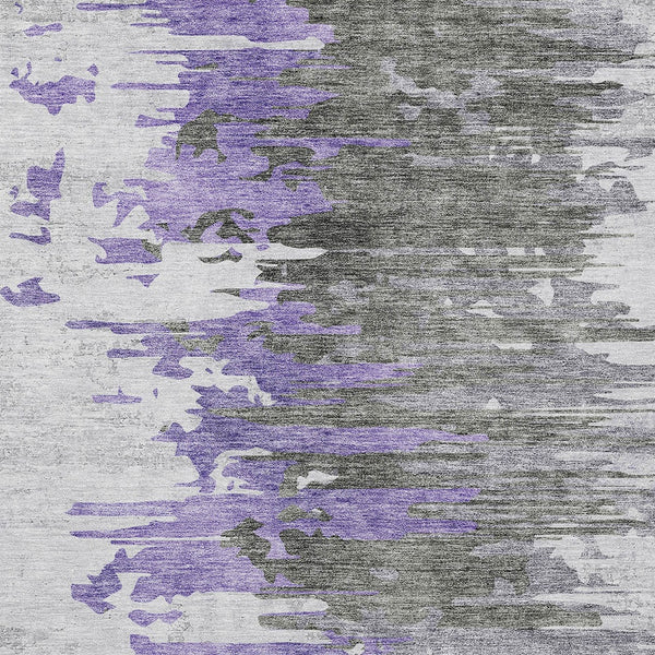 Homeroots 3' Blue Gray And Silver Abstract Washable Area Rug For Indoor And Outdoor Spaces - Durable Design 5' X 8' Polyester 582399