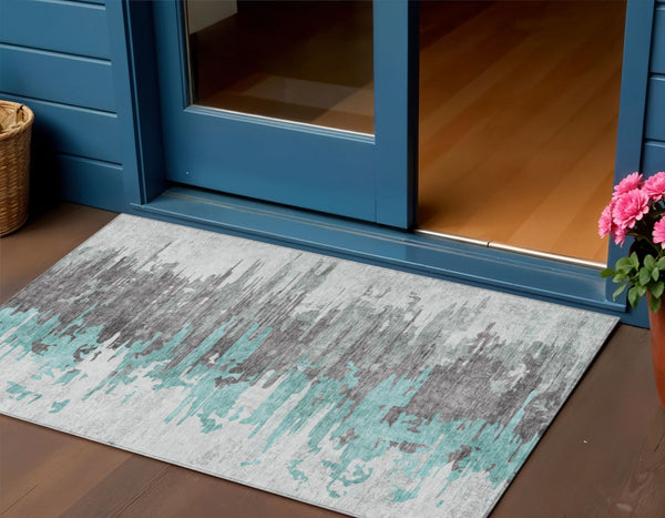 Homeroots 3' Blue Gray And Silver Abstract Washable Area Rug For Indoor And Outdoor Spaces - Durable Design 3' X 5' Polyester 582410