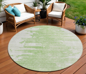 Homeroots 3' Stylish Green And Mint Abstract Washable Area Rug For Indoor And Outdoor Spaces, Durable Design 8' Round Polyester 582418