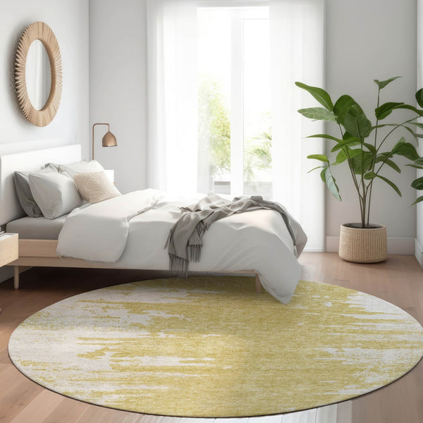 Homeroots 3' Stylish Green And Mint Abstract Washable Area Rug For Indoor And Outdoor Spaces, Durable Design 8' Round Polyester 582424