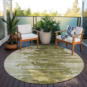 Homeroots 3' Stylish Green And Mint Abstract Washable Area Rug For Indoor And Outdoor Spaces, Durable Design 8' Round Polyester 582430