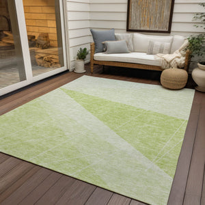 Homeroots 3' Mint Green And Ivory Geometric Washable Area Rug For Indoor And Outdoor Spaces, Stain Resistant 5' X 8' Polyester 582459