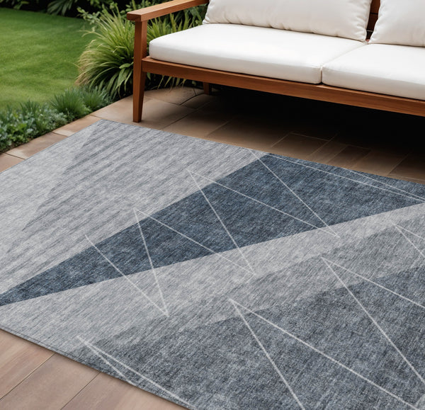 Homeroots 3' Mint Green And Ivory Geometric Washable Area Rug For Indoor And Outdoor Spaces, Stain Resistant 8' X 10' Polyester 582467