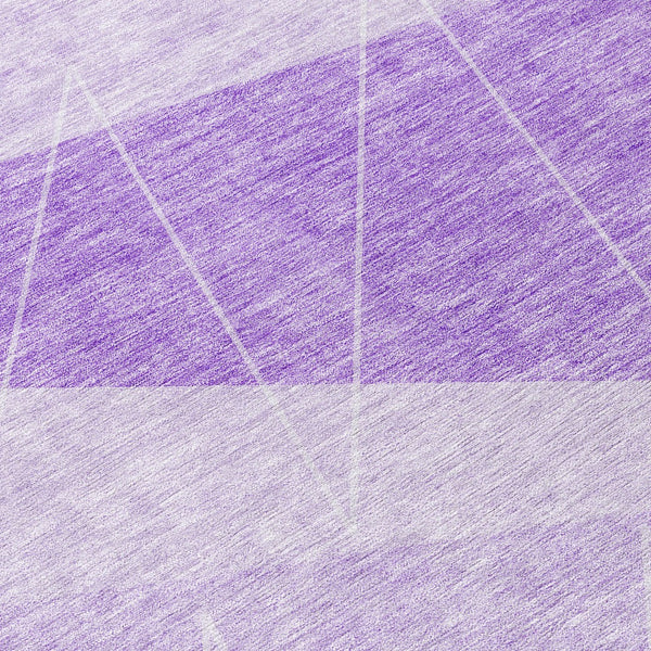 Homeroots 3' Mint Green And Ivory Geometric Washable Area Rug For Indoor And Outdoor Spaces, Stain Resistant 8' Round Polyester 582478