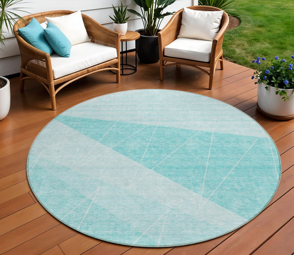 Homeroots 3' Mint Green And Ivory Geometric Washable Area Rug For Indoor And Outdoor Spaces, Stain Resistant 8' Round Polyester 582496