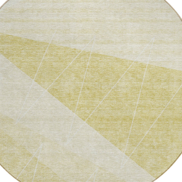Homeroots 3' Mint Green And Ivory Geometric Washable Area Rug For Indoor And Outdoor Spaces, Stain Resistant 8' Round Polyester 582502