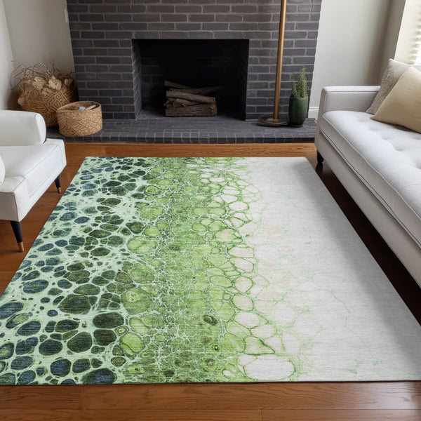 Homeroots 3' Stylish Green And Mint Abstract Washable Area Rug For Indoor And Outdoor Spaces, Durable Design 9' X 12' Polyester 582510