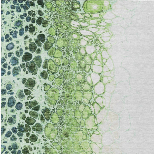 Homeroots 3' Stylish Green And Mint Abstract Washable Area Rug For Indoor And Outdoor Spaces, Durable Design 10' X 14' Polyester 582511
