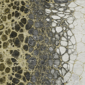 Homeroots 3' Stylish Green And Mint Abstract Washable Area Rug For Indoor And Outdoor Spaces, Durable Design 3' X 5' Polyester 582512