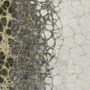 Homeroots 3' Stylish Green And Mint Abstract Washable Area Rug For Indoor And Outdoor Spaces, Durable Design 5' X 8' Polyester 582513