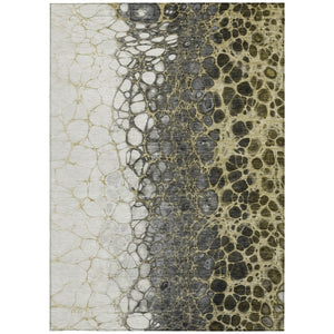 Homeroots 3' Stylish Green And Mint Abstract Washable Area Rug For Indoor And Outdoor Spaces, Durable Design 8' X 10' Polyester 582515