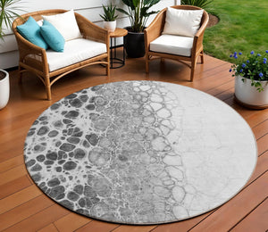 Homeroots 3' Stylish Green And Mint Abstract Washable Area Rug For Indoor And Outdoor Spaces, Durable Design 8' Round Polyester 582520
