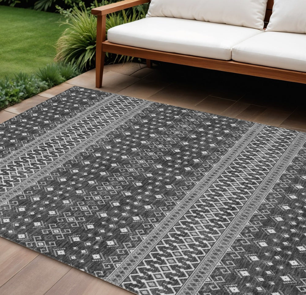 HomeRoots 9' Durable Tribal Washable Area Rug for Indoor & Outdoor Use - Stylish, Stain-Resistant Design 9' X 12' 582570