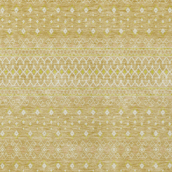 Homeroots 3' Stylish Green And Mint Tribal Washable Area Rug For Indoor And Outdoor Spaces, Durable Design 5' X 8' Polyester 582621