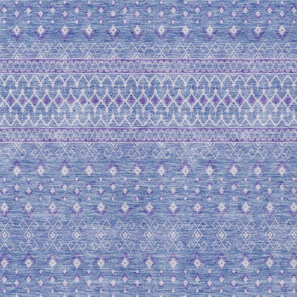 Homeroots 3' Stylish Green And Mint Tribal Washable Area Rug For Indoor And Outdoor Spaces, Durable Design 10' X 14' Polyester 582637