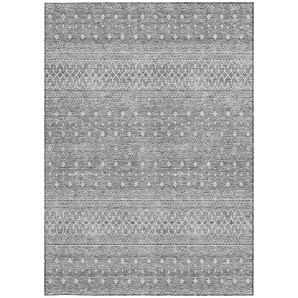Homeroots 3' Stylish Green And Mint Tribal Washable Area Rug For Indoor And Outdoor Spaces, Durable Design 8' X 10' Polyester 582647