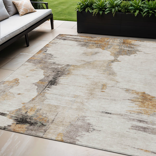 Homeroots 3' Elegant Beige Ivory And Taupe Abstract Washable Area Rug For Indoor And Outdoor Spaces 5' X 8' Polyester 582657