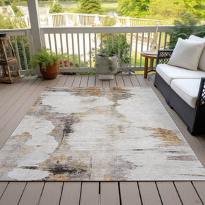Homeroots 3' Elegant Beige Ivory And Taupe Abstract Washable Area Rug For Indoor And Outdoor Spaces 10' X 14' Polyester 582661