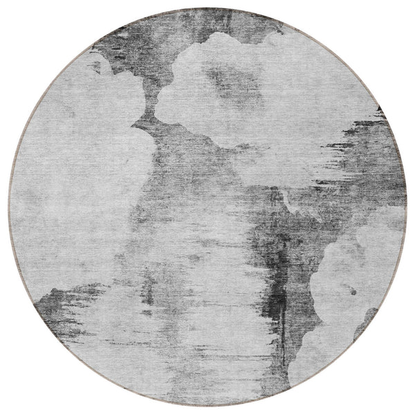 Homeroots 3' Elegant Beige Ivory And Taupe Abstract Washable Area Rug For Indoor And Outdoor Spaces 8' Round Polyester 582670