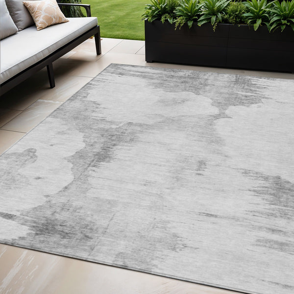 Homeroots 3' Elegant Beige Ivory And Taupe Abstract Washable Area Rug For Indoor And Outdoor Spaces 5' X 8' Polyester 582681