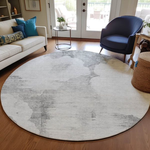 Homeroots 3' Elegant Beige Ivory And Taupe Abstract Washable Area Rug For Indoor And Outdoor Spaces 8' Round Polyester 582682
