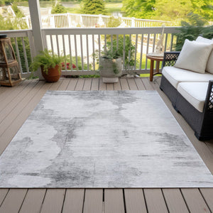 Homeroots 3' Elegant Beige Ivory And Taupe Abstract Washable Area Rug For Indoor And Outdoor Spaces 10' X 14' Polyester 582685