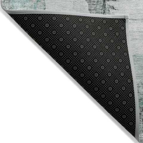 Homeroots 3' Elegant Beige Ivory And Taupe Abstract Washable Area Rug For Indoor And Outdoor Spaces 8' X 10' Polyester 582689