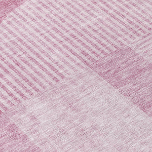Homeroots 3' Blush Pink And Mauve Geometric Washable Area Rug For Stylish Indoor And Outdoor Spaces 8' Round Polyester 582694