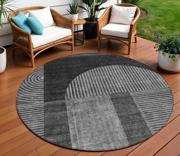 Homeroots 3' Blush Pink And Mauve Geometric Washable Area Rug For Stylish Indoor And Outdoor Spaces 8' Round Polyester 582706
