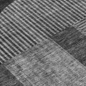 Homeroots 3' Blush Pink And Mauve Geometric Washable Area Rug For Stylish Indoor And Outdoor Spaces 8' Round Polyester 582706