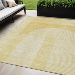 Homeroots 3' Blush Pink And Mauve Geometric Washable Area Rug For Stylish Indoor And Outdoor Spaces 5' X 8' Polyester 582711