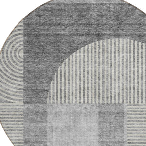 Homeroots 3' Blush Pink And Mauve Geometric Washable Area Rug For Stylish Indoor And Outdoor Spaces 8' Round Polyester 582718