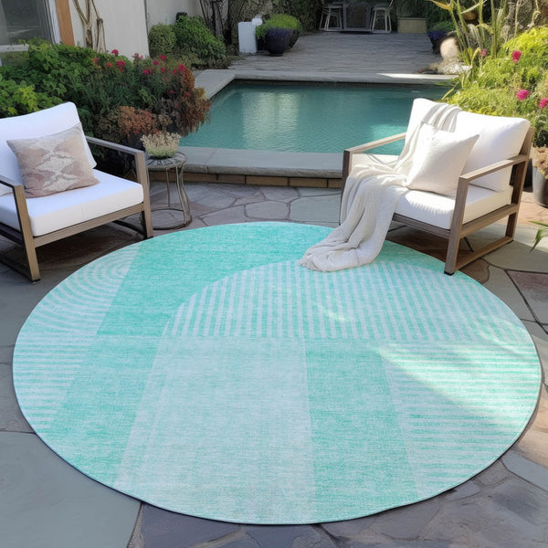 Homeroots 3' Blush Pink And Mauve Geometric Washable Area Rug For Stylish Indoor And Outdoor Spaces 8' Round Polyester 582736
