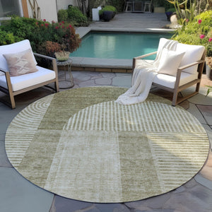 Homeroots 3' Blush Pink And Mauve Geometric Washable Area Rug For Stylish Indoor And Outdoor Spaces 8' Round Polyester 582742