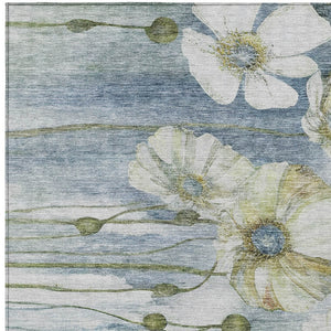 Homeroots 3' Denim Blue Floral Washable Area Rug - Perfect For Indoor Outdoor Spaces, Stain Resistant Design 5' X 8' Polyester 582747