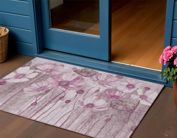 Homeroots 3' Denim Blue Floral Washable Area Rug - Perfect For Indoor Outdoor Spaces, Stain Resistant Design 3' X 5' Polyester 582758