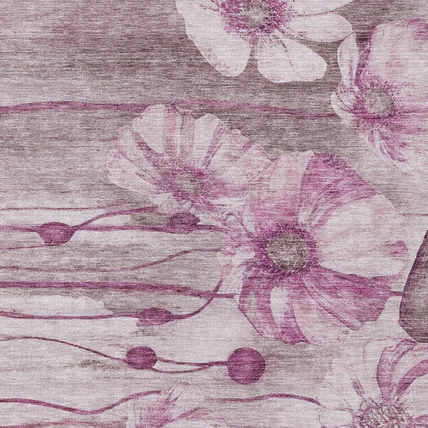 Homeroots 3' Denim Blue Floral Washable Area Rug - Perfect For Indoor Outdoor Spaces, Stain Resistant Design 5' X 8' Polyester 582759