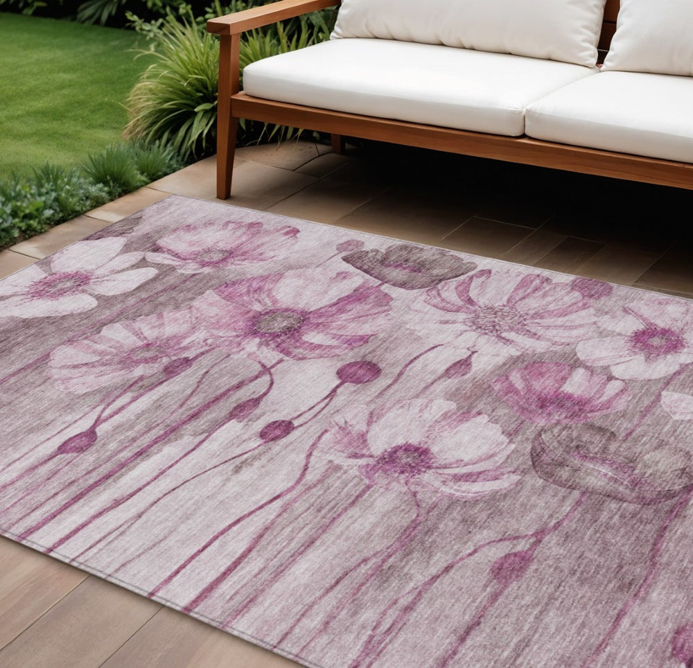 HomeRoots 9' Washable Floral Area Rug in Plum, Mauve & Pink – Durable Indoor/Outdoor Design for All Spaces 9' X 12' 582762