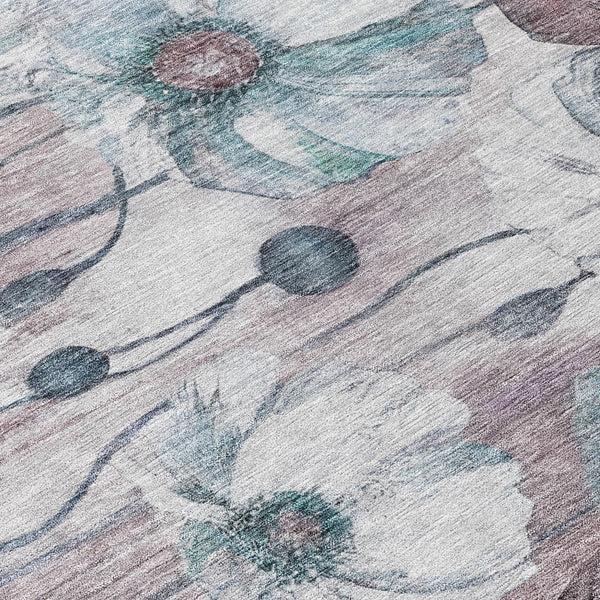 Homeroots 3' Denim Blue Floral Washable Area Rug - Perfect For Indoor Outdoor Spaces, Stain Resistant Design 8' Round Polyester 582778