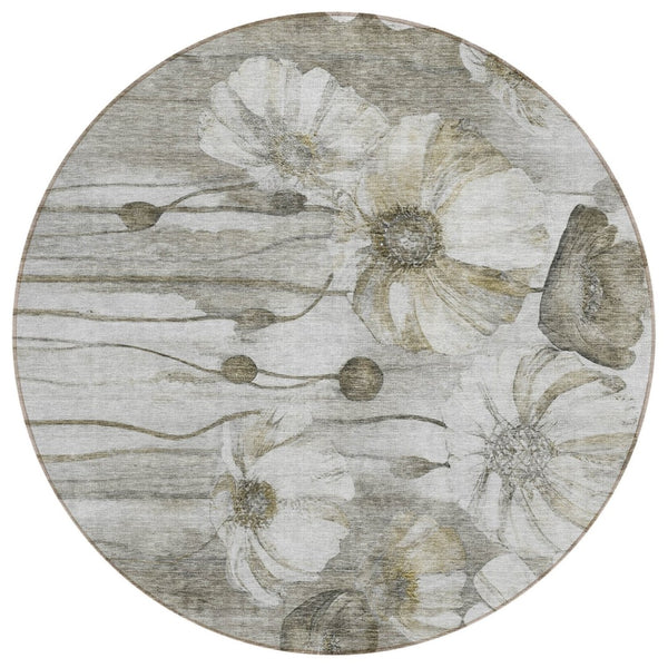 HomeRoots 5' Elegant Floral Indoor Outdoor Area Rug in Taupe, Ivory & Tan - Washable, Durable & Stylish 8' Round 582784