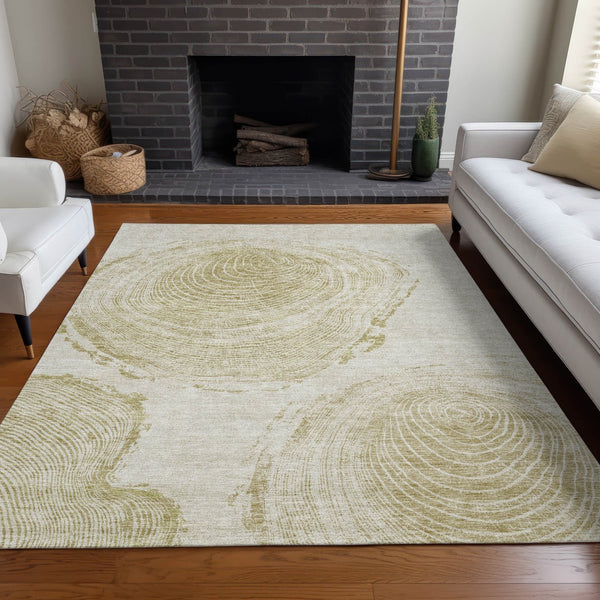 Homeroots 3' Beige Taupe And Gray Abstract Washable Area Rug - Versatile Indoor Outdoor Solution For Any Space 8' X 10' Polyester 582803