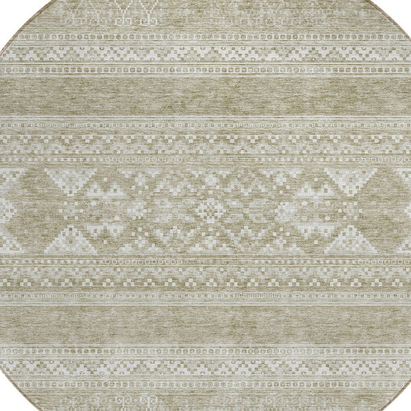 Homeroots 3' Chocolate And Gray Southwestern Indoor Outdoor Rug - Durable, Washable, Stylish For Any Space 8' Round Polyester 582826