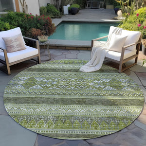 Homeroots 3' Chocolate And Gray Southwestern Indoor Outdoor Rug - Durable, Washable, Stylish For Any Space 8' Round Polyester 582838